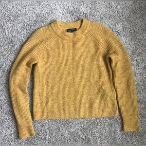 Banana Republic Mustard Wool Pullover Sweater, size S